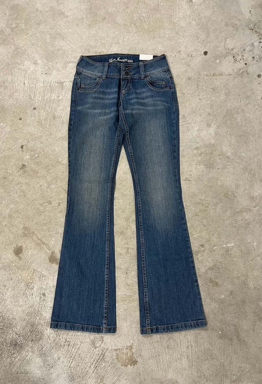 ⭐️NWT⭐️ Guess Women's Dark Blue Bootcut Denim Jeans